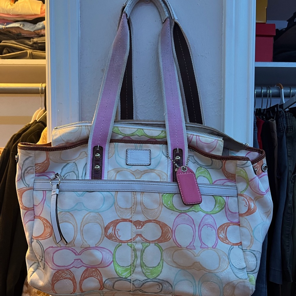 MULTICOLOR COACH PURSE